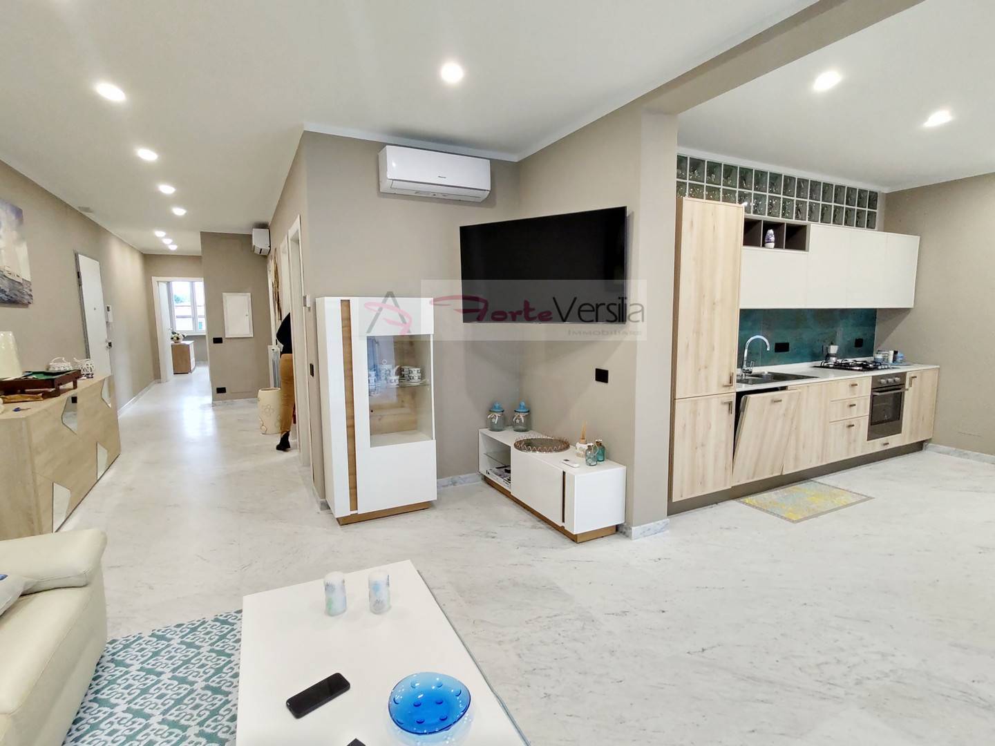 appartamento in vendita a Pietrasanta, Tonfano