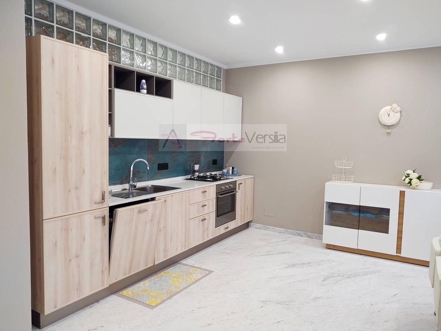 appartamento in vendita a Pietrasanta, Tonfano