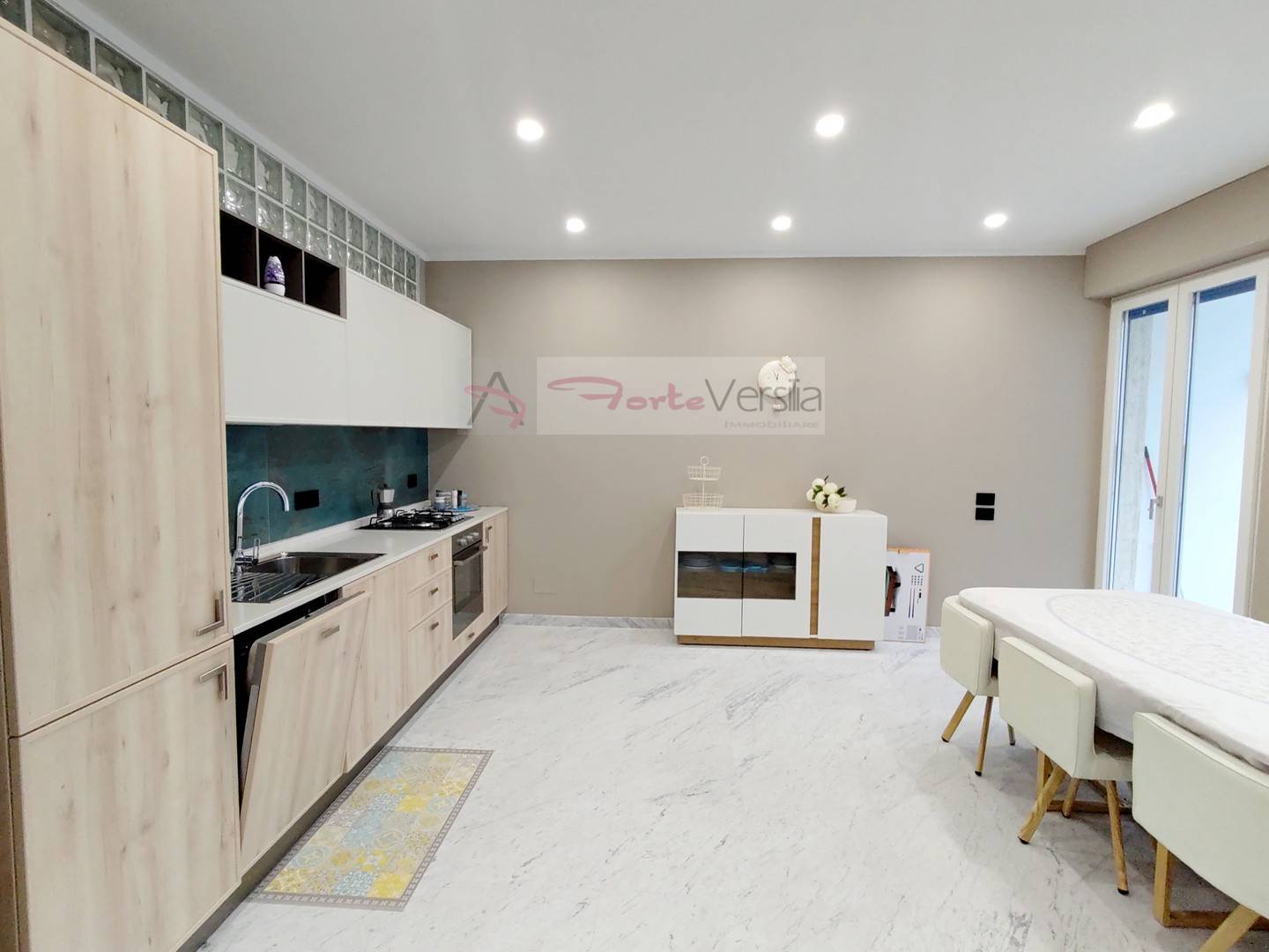 appartamento in vendita a Pietrasanta, Tonfano