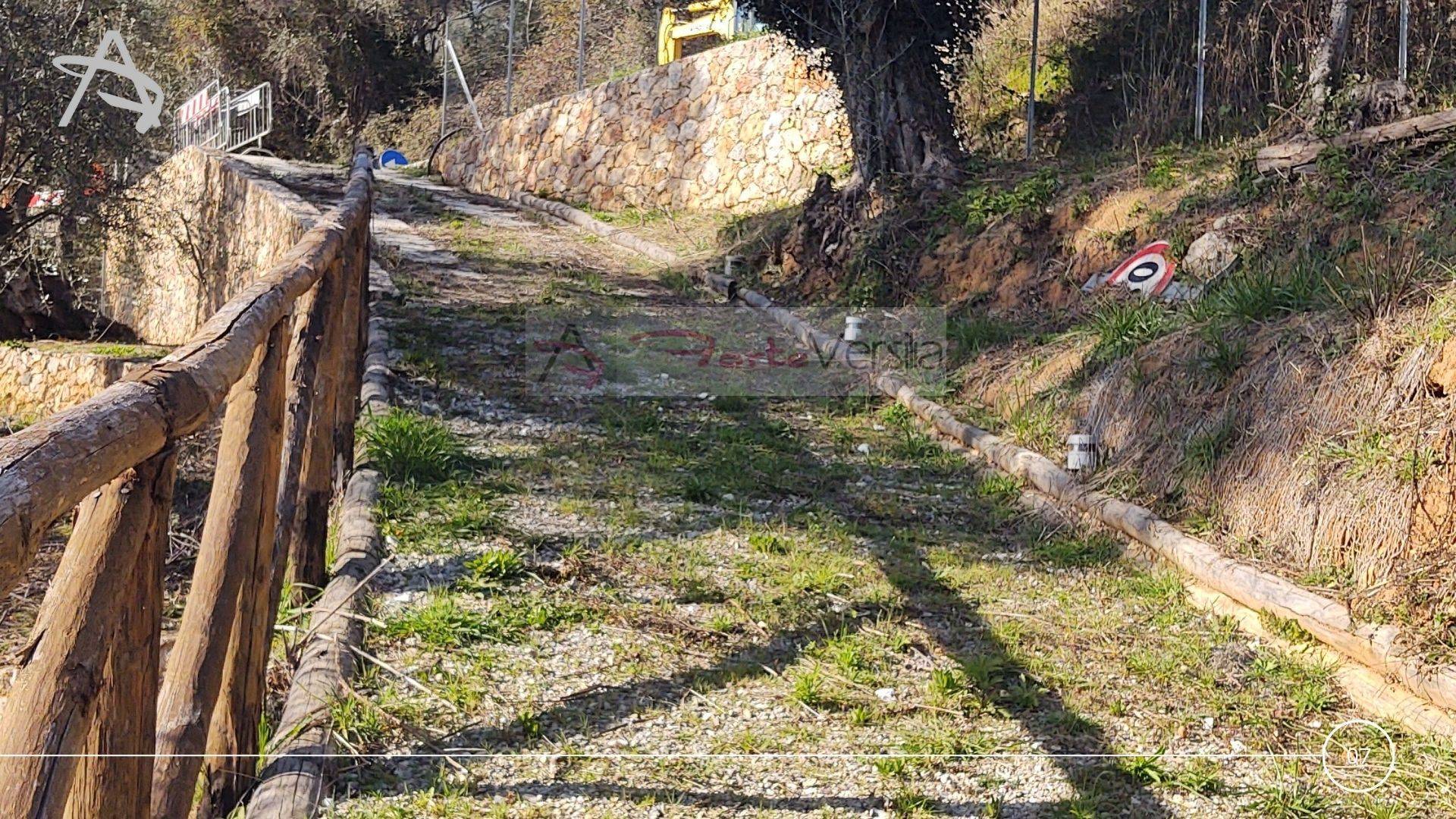 Rustico in vendita a Pietrasanta, Capriglia