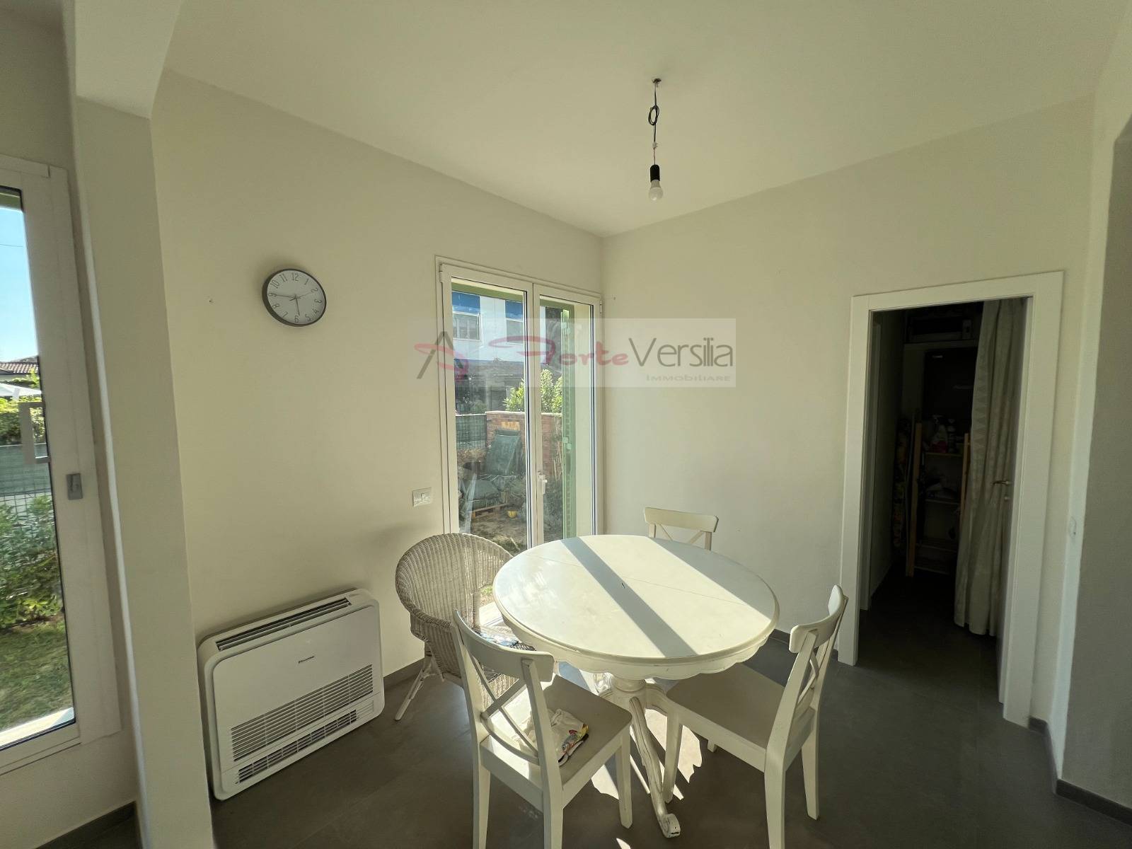 Villa semindipendente in vendita a Pietrasanta