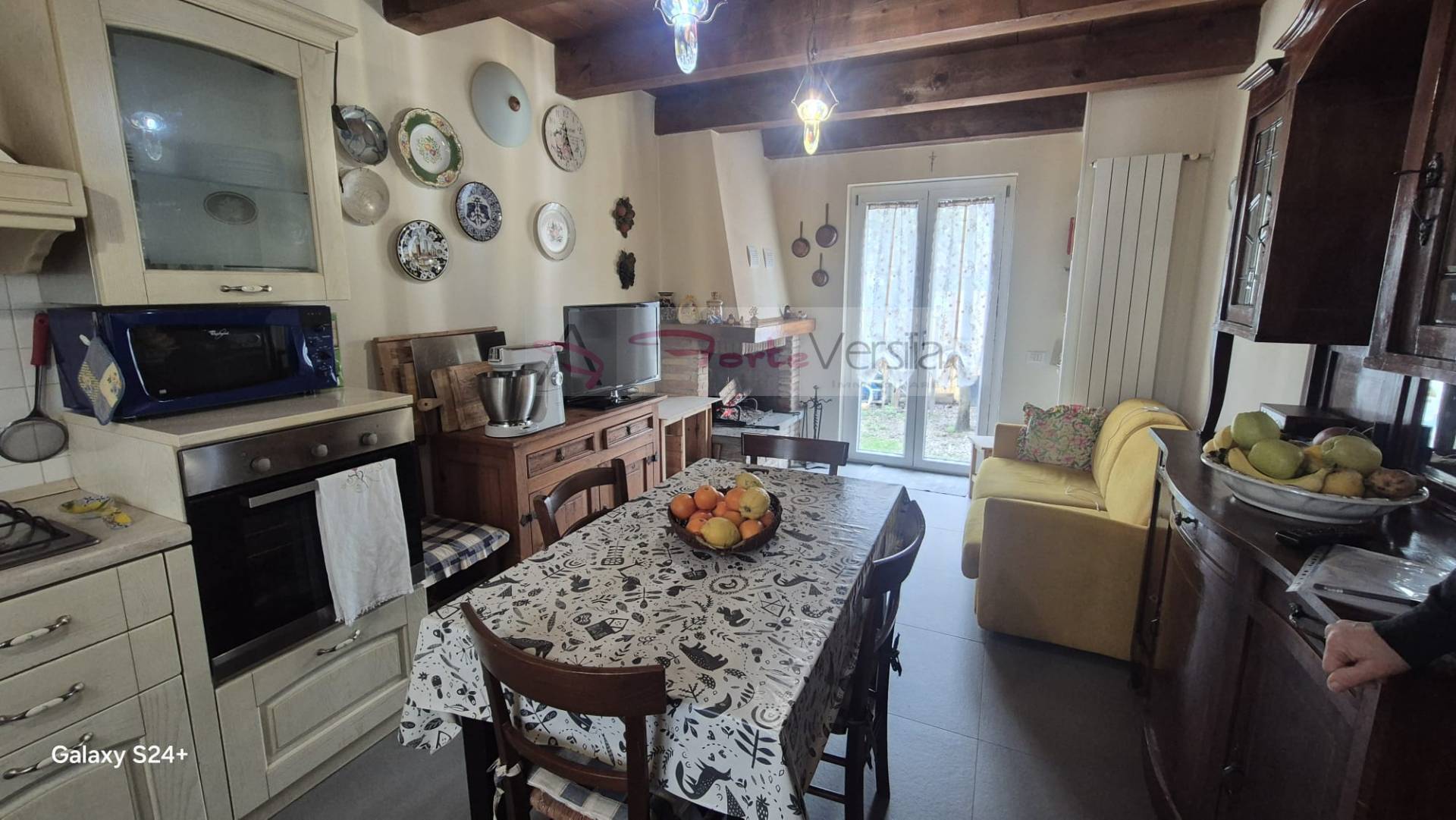 Villa in vendita a Montignoso, Cinquale