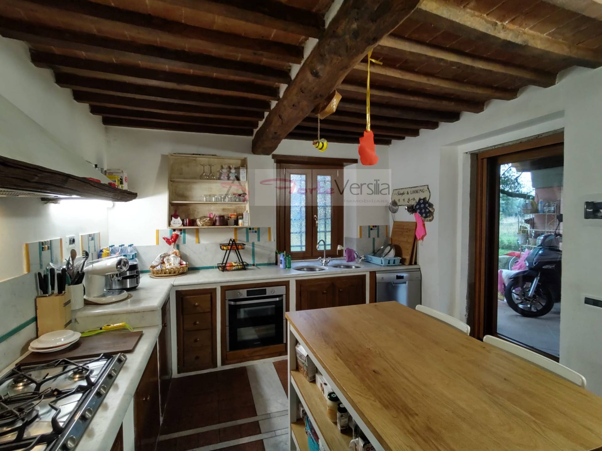 Casolare in vendita a Pietrasanta, Crociale