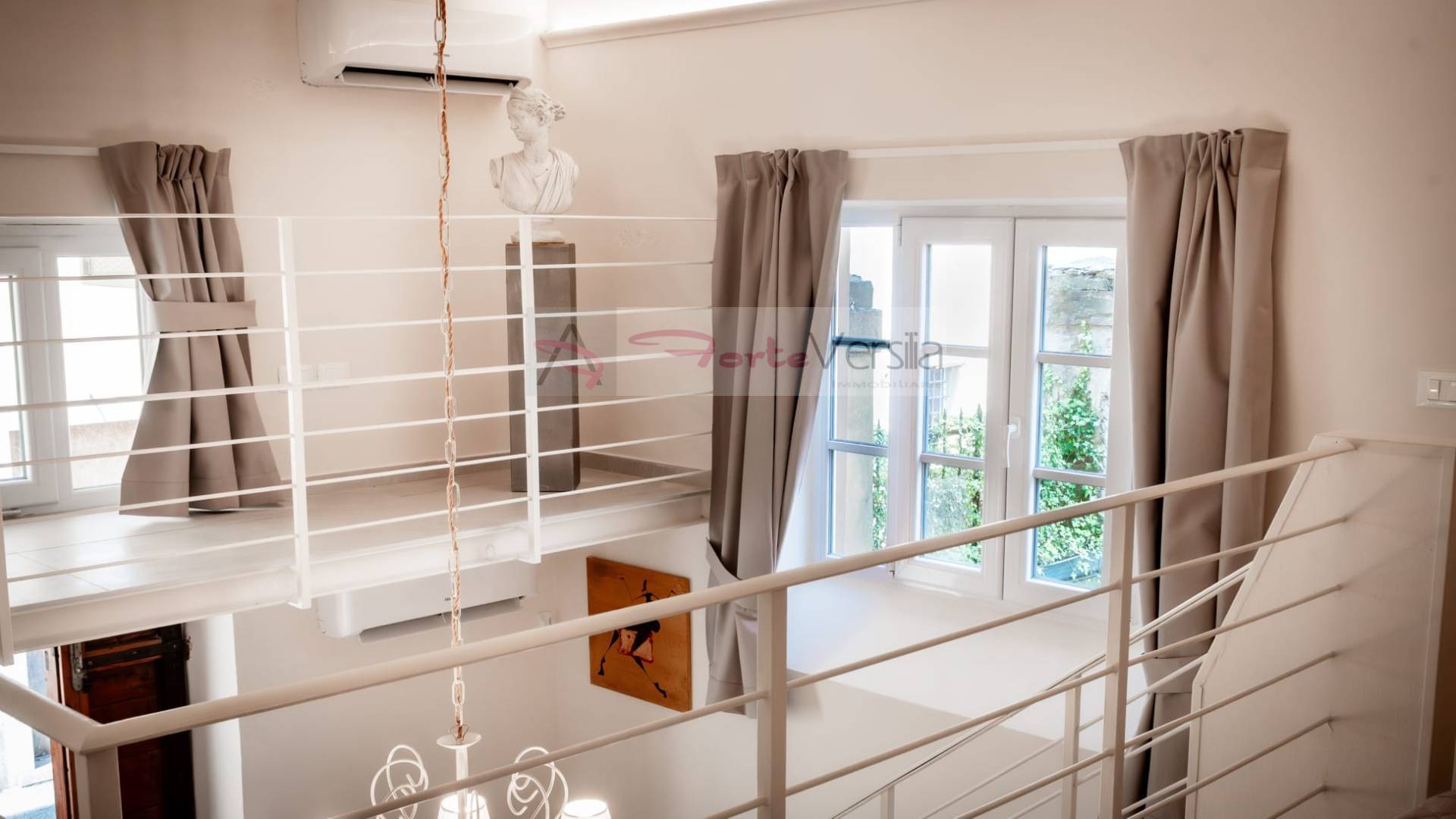 Loft/Open space in vendita a Pietrasanta, Centro Storico