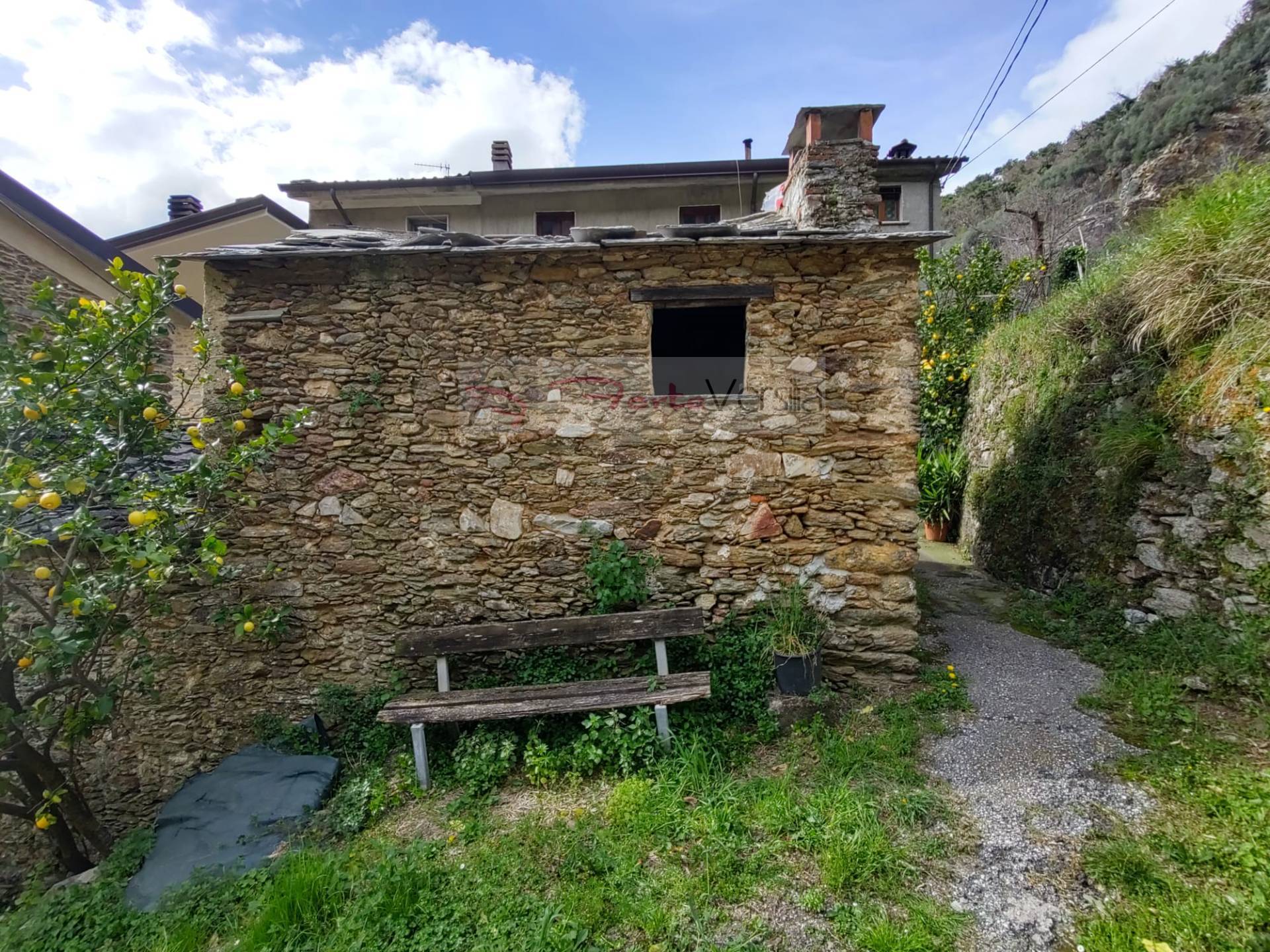 Casetta Semindipendente in vendita a Pietrasanta, Strettoia