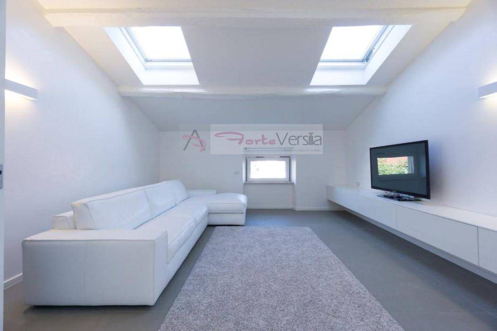 attico in vendita a Forte dei Marmi, Centro