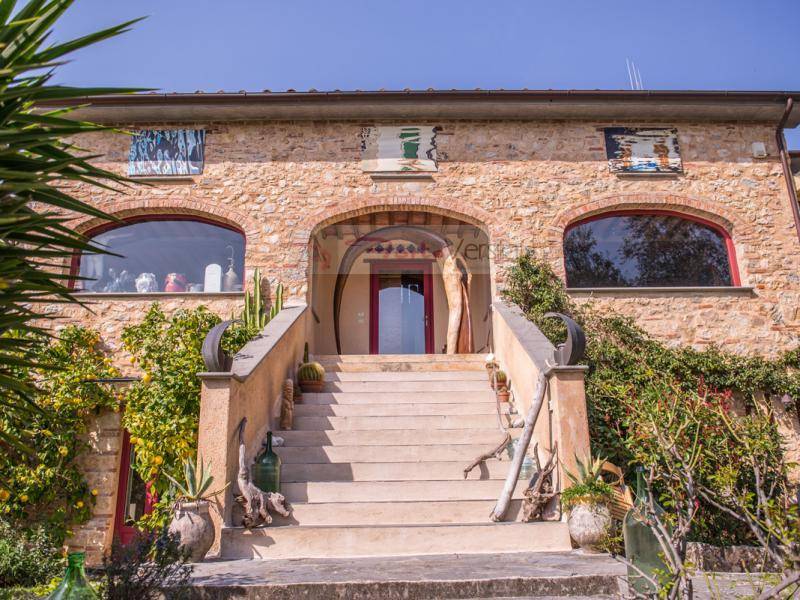 casale in vendita a Camaiore, Badia