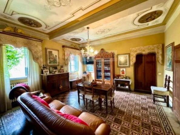 Villa in vendita a Castiglione di Garfagnana