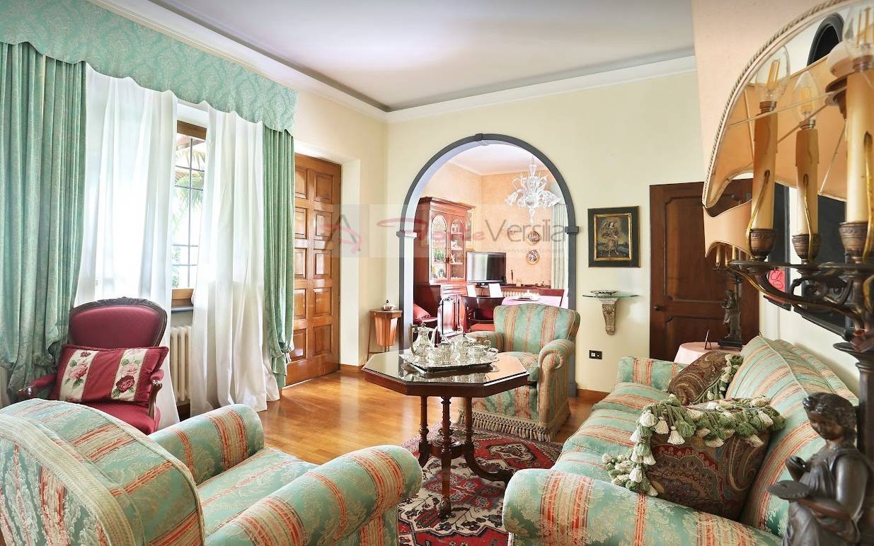 villa indipendente in affitto a Forte dei Marmi