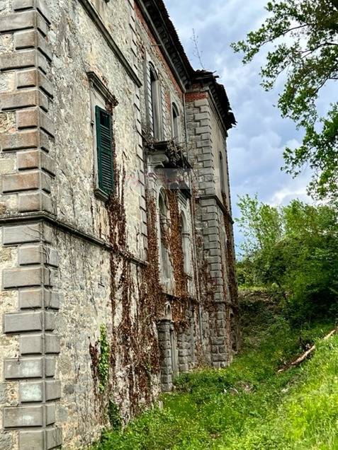 Villa in vendita a Lucca