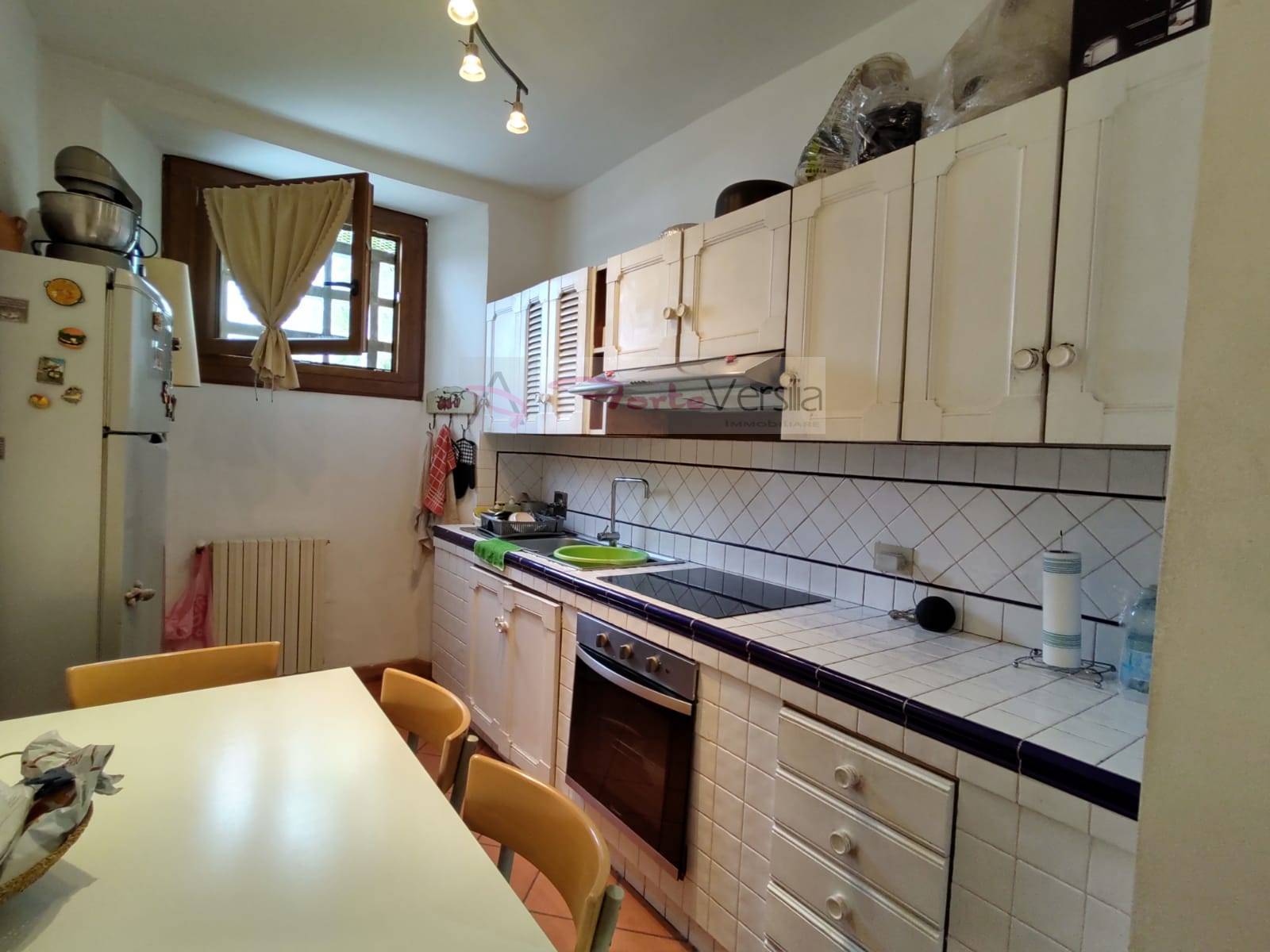 villa bifamiliare in vendita a Montignoso, Cervaiolo