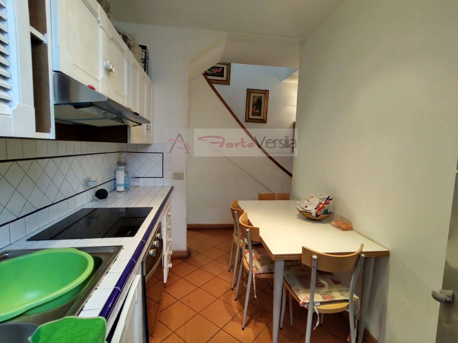 villa bifamiliare in vendita a Montignoso, Cervaiolo