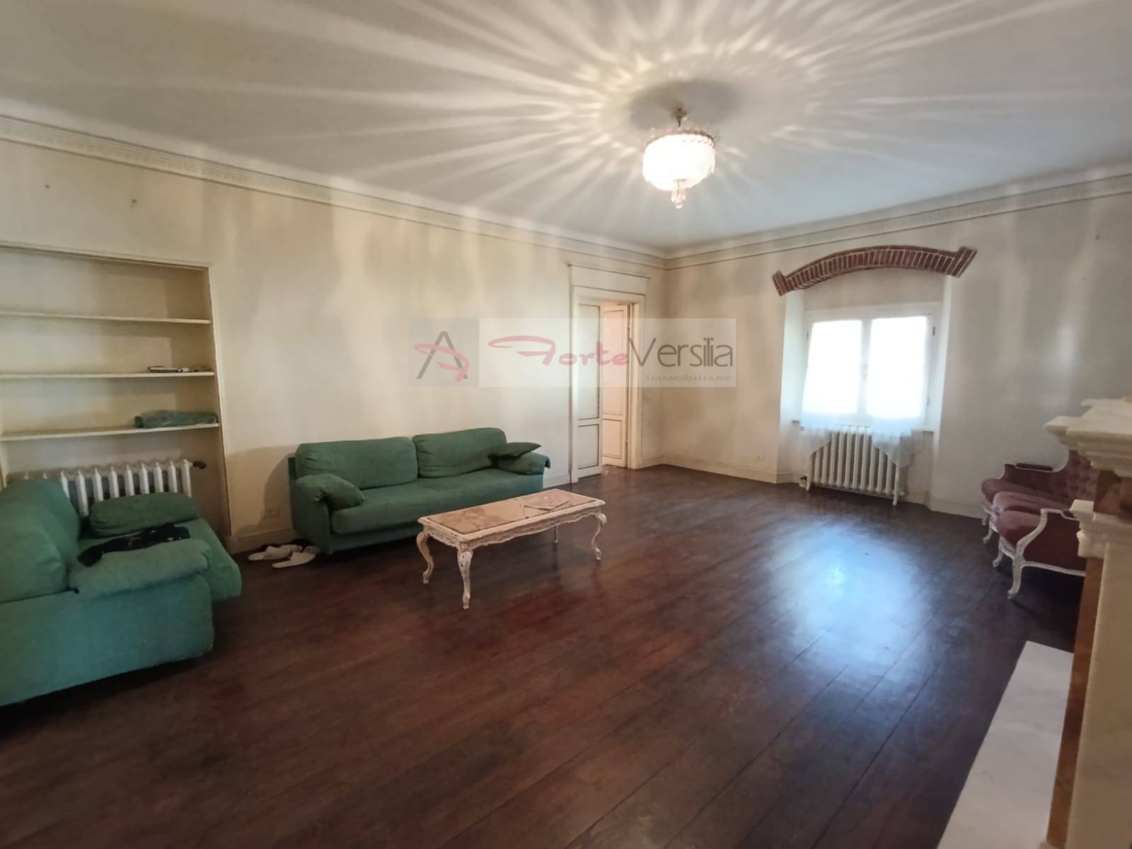 Appartamento in Villa in vendita a Pietrasanta, Centro Storico