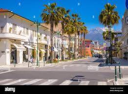 Capannone in vendita a Pietrasanta, Pontestrada