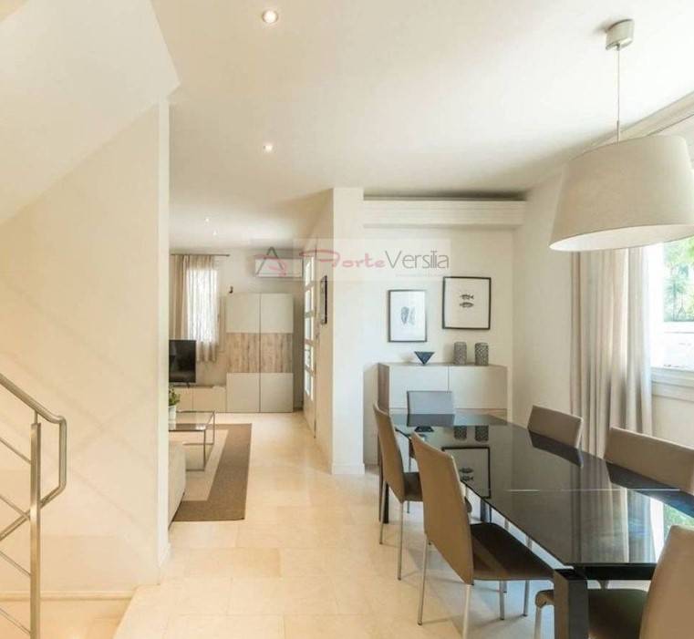 casa indipendente in vendita a Forte dei Marmi, Centro