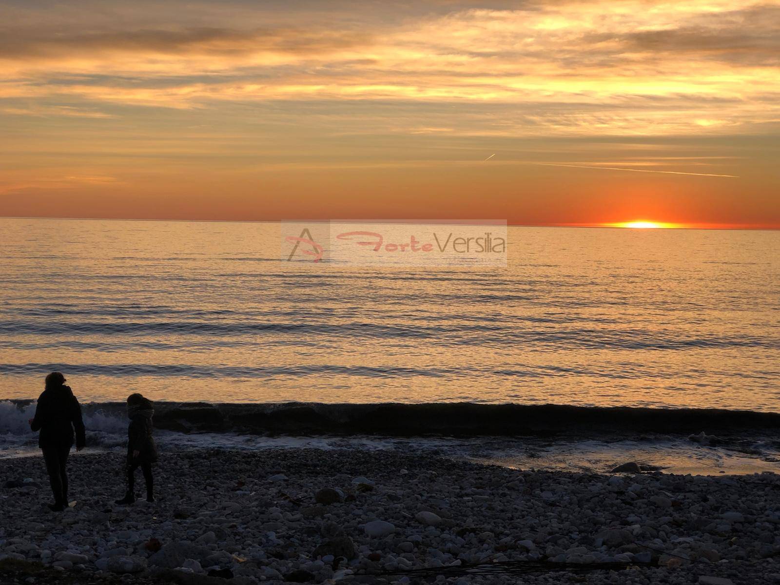 appartamento in vendita a Massa, Marina di Massa