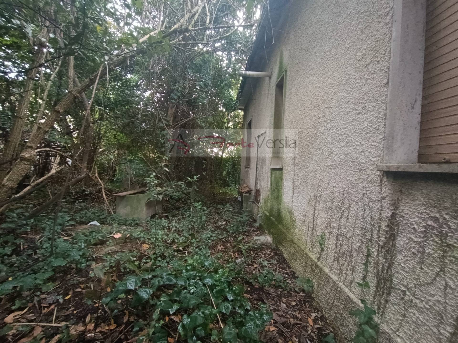 Villa in vendita a Montignoso, Cinquale