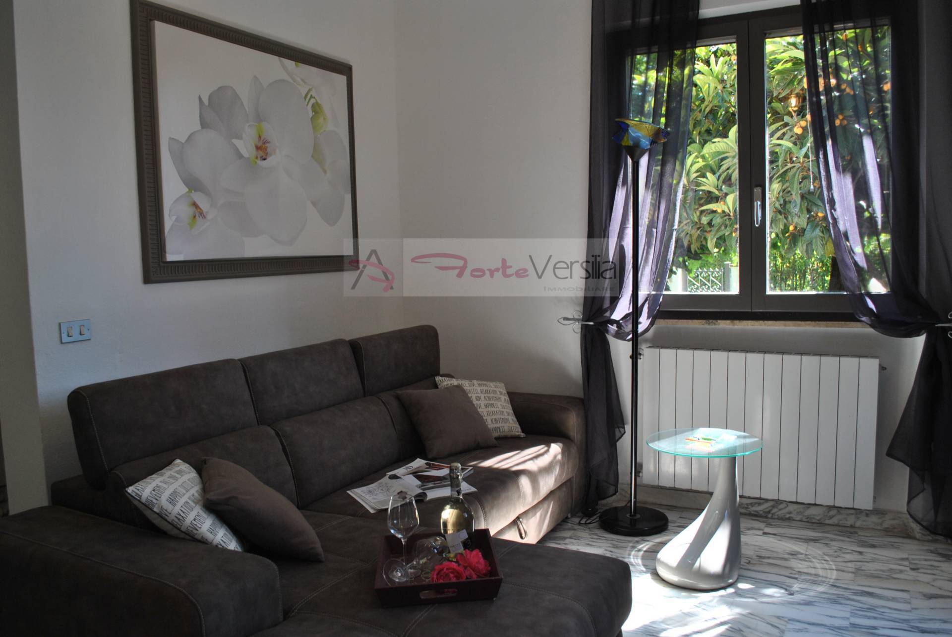 Villa in vendita a Montignoso, Cinquale