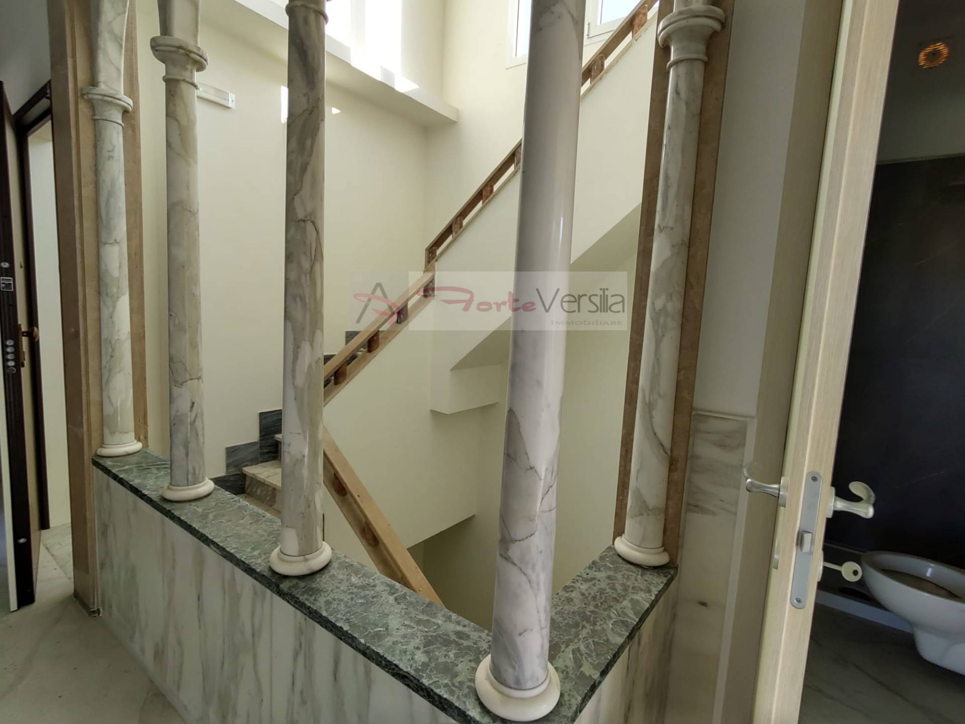 appartamento in vendita a Viareggio, centro