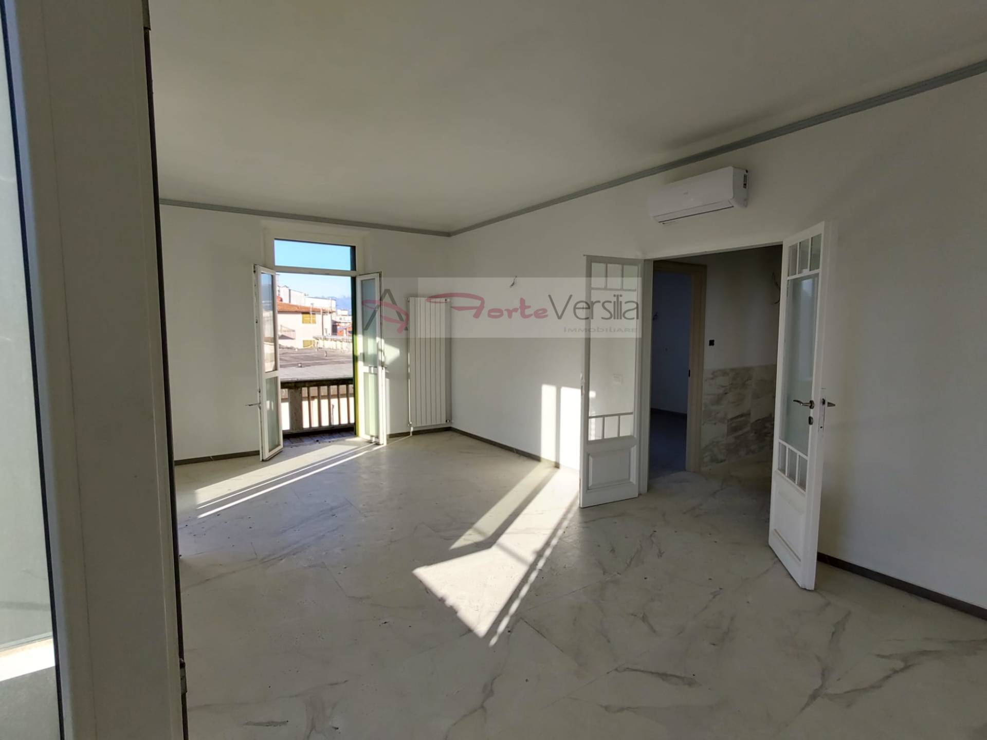 appartamento in vendita a Viareggio, centro