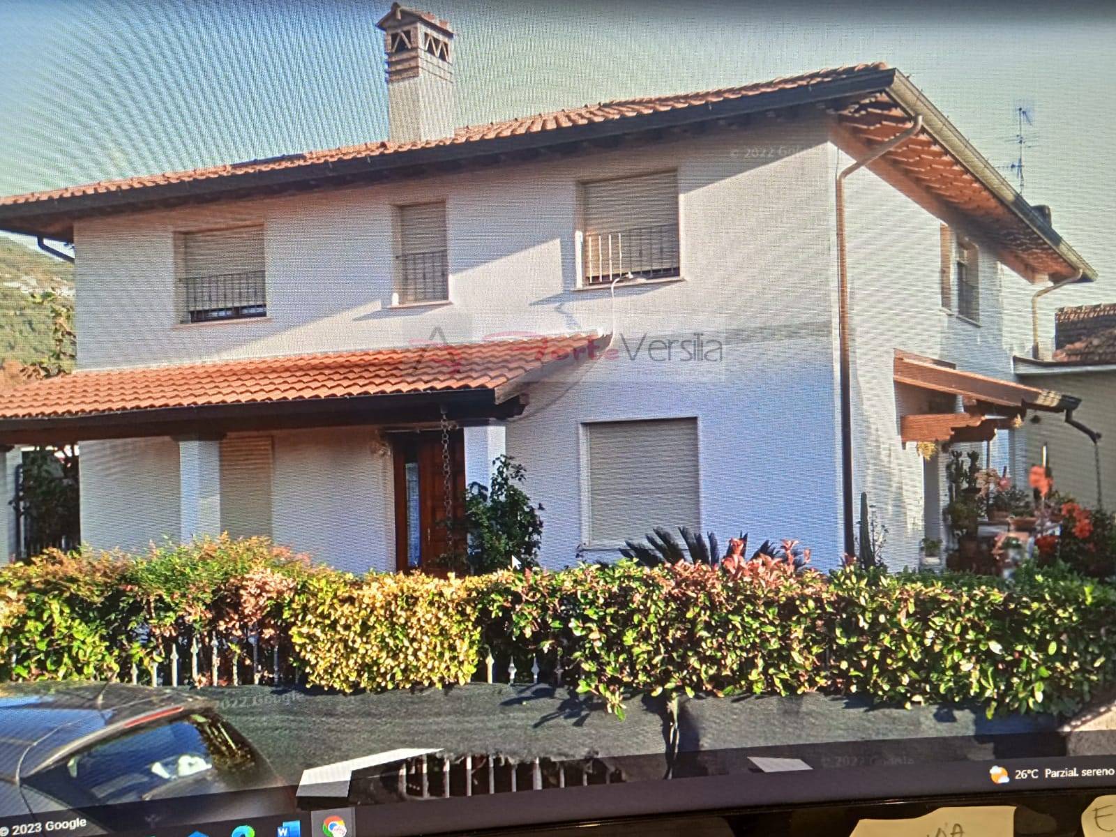 Villa in vendita a Pietrasanta, Pontestrada