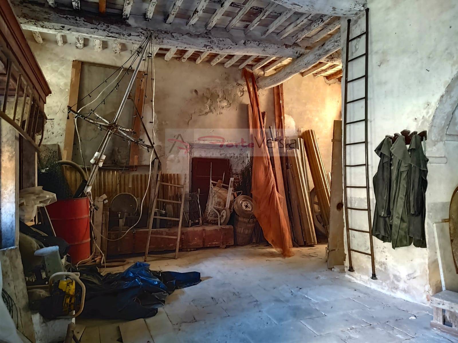 Rustico in vendita a Massarosa, Piano di Conca