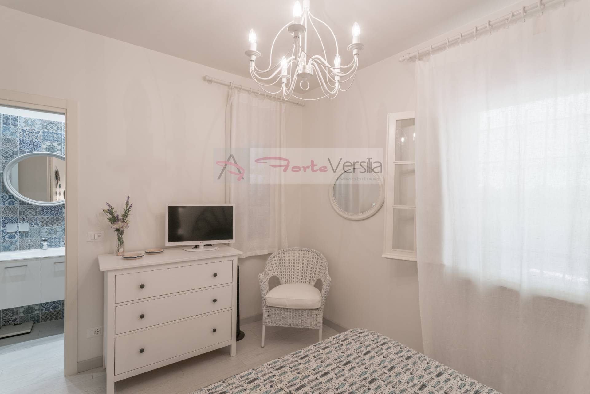 villa bifamiliare in affitto a Forte dei Marmi, Centro