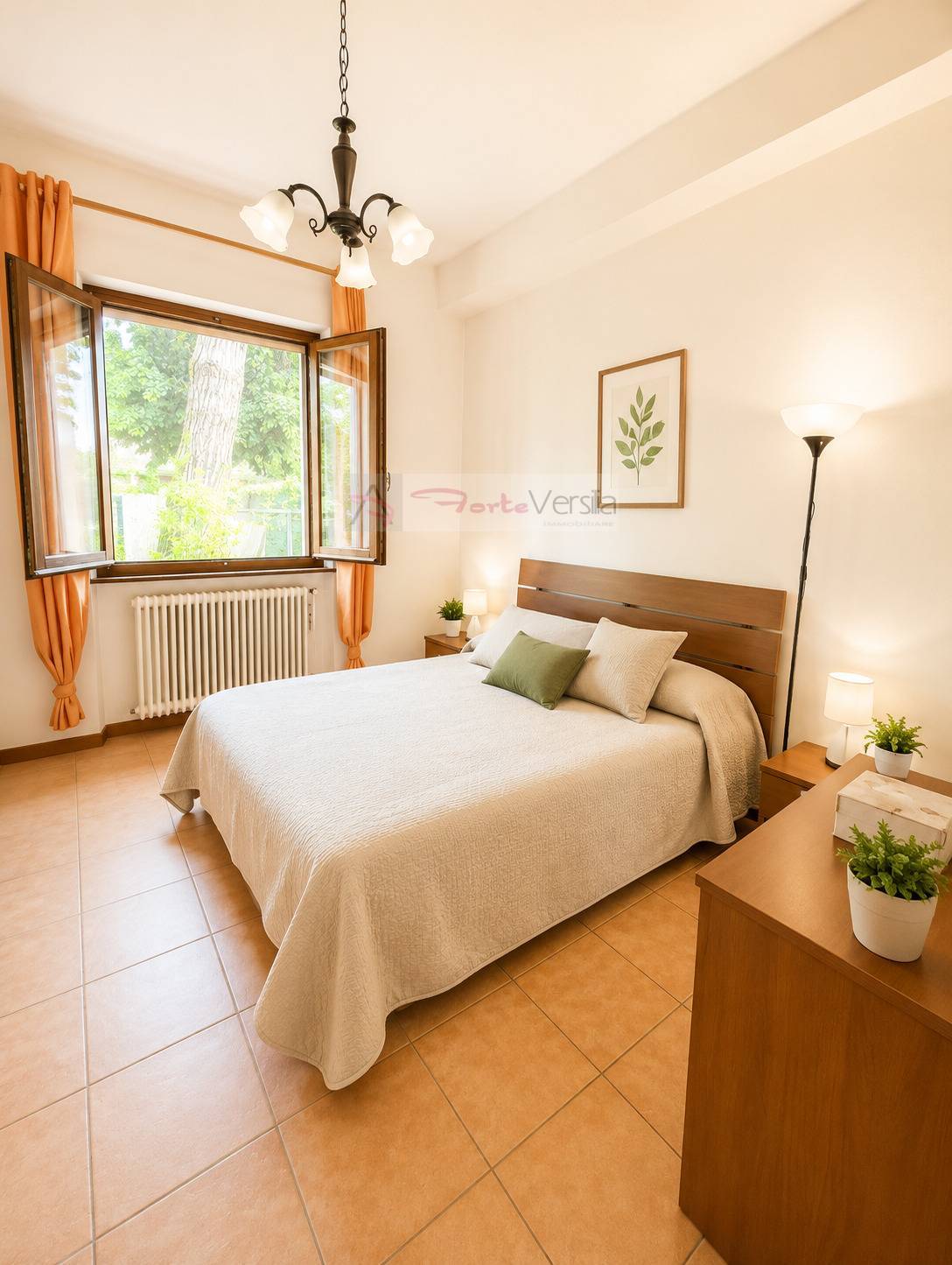 villa bifamiliare in vendita a Forte dei Marmi, Vittoria Apuana