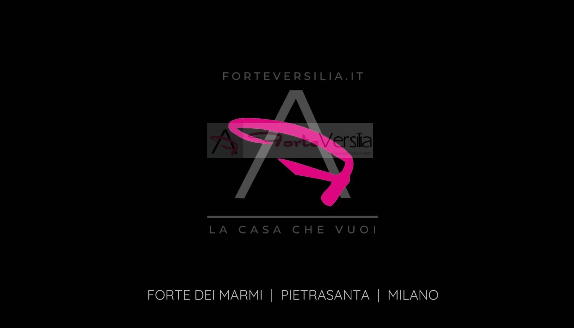 Villa in vendita a Forte dei Marmi, Centro