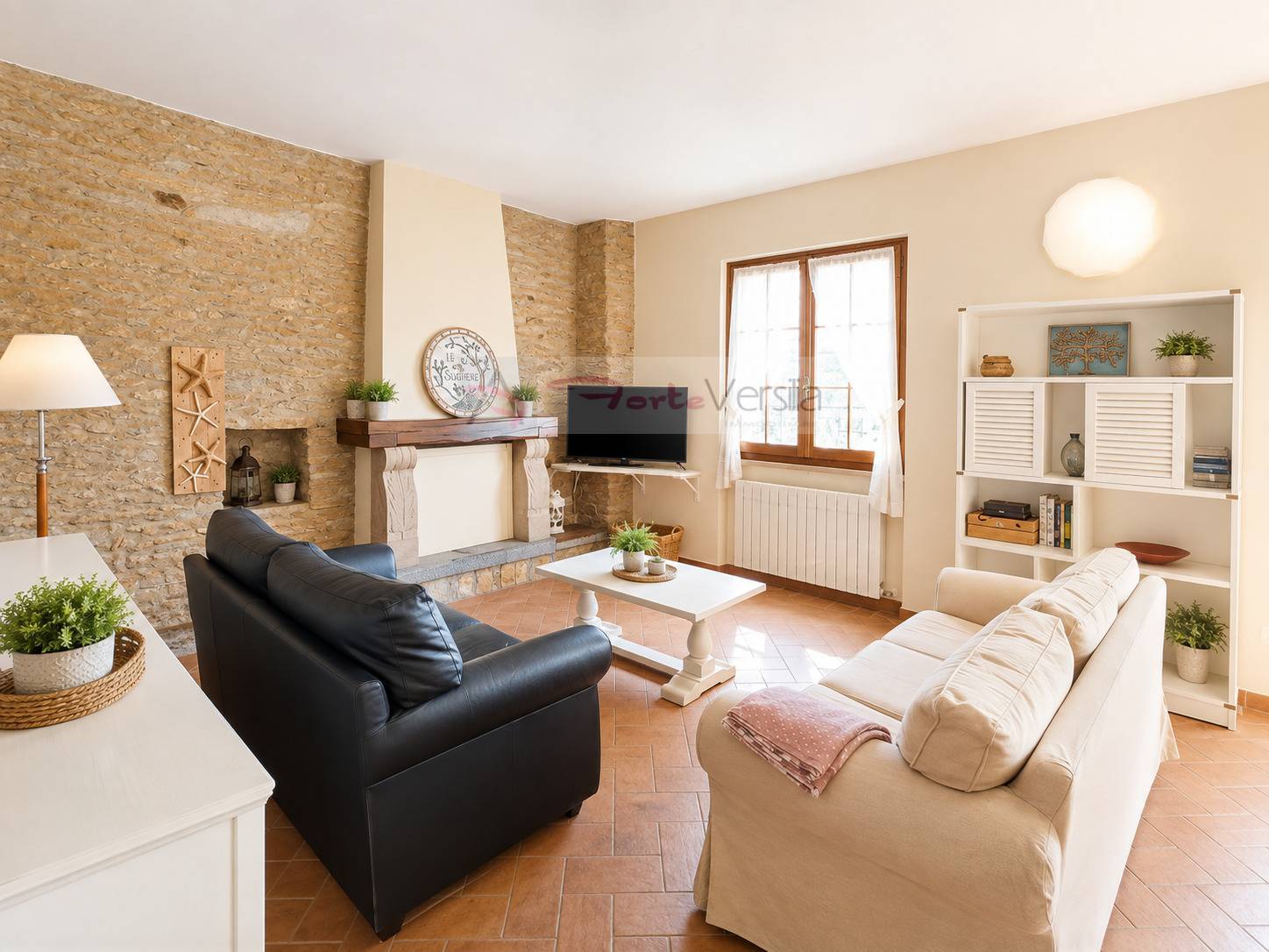villa indipendente in vendita a Pietrasanta, Strettoia