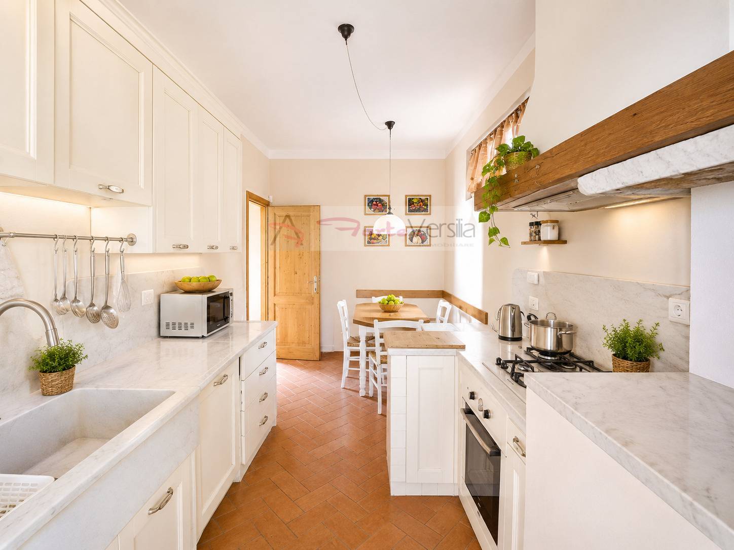 villa indipendente in vendita a Pietrasanta, Strettoia
