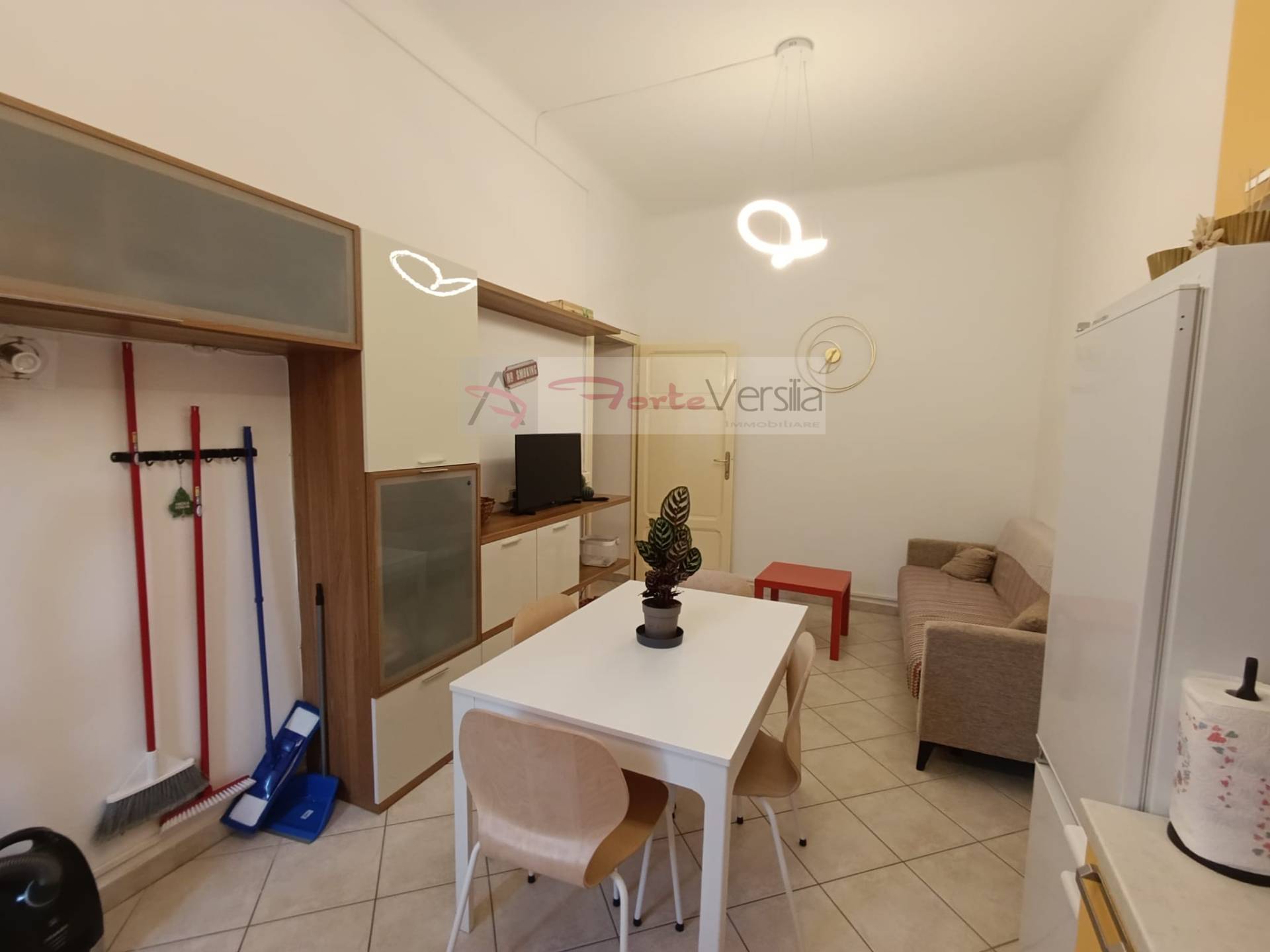 appartamento in vendita a Pietrasanta, Centro Storico