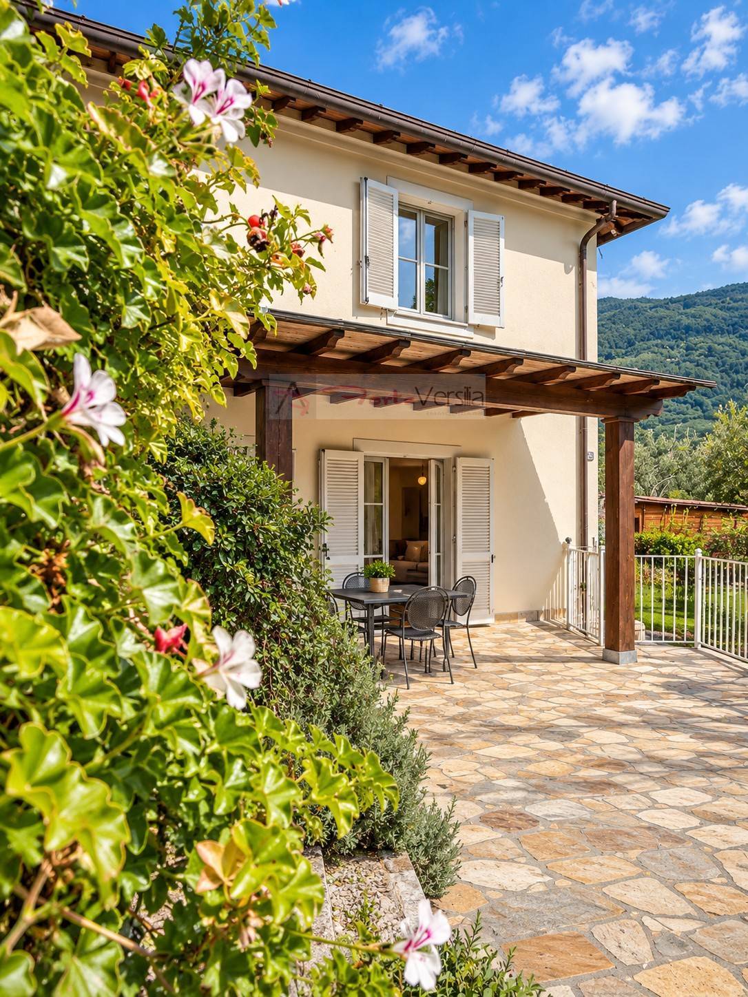 Villa in vendita a Pietrasanta, Strettoia