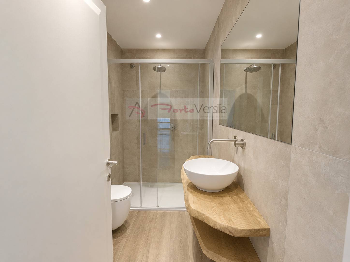 Villa Liberty in vendita a Pietrasanta, Centro Storico