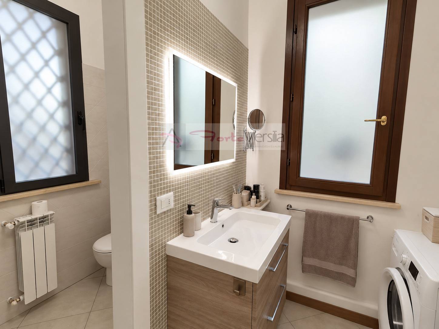 appartamento in vendita a Pietrasanta, Marina di Pietrasanta