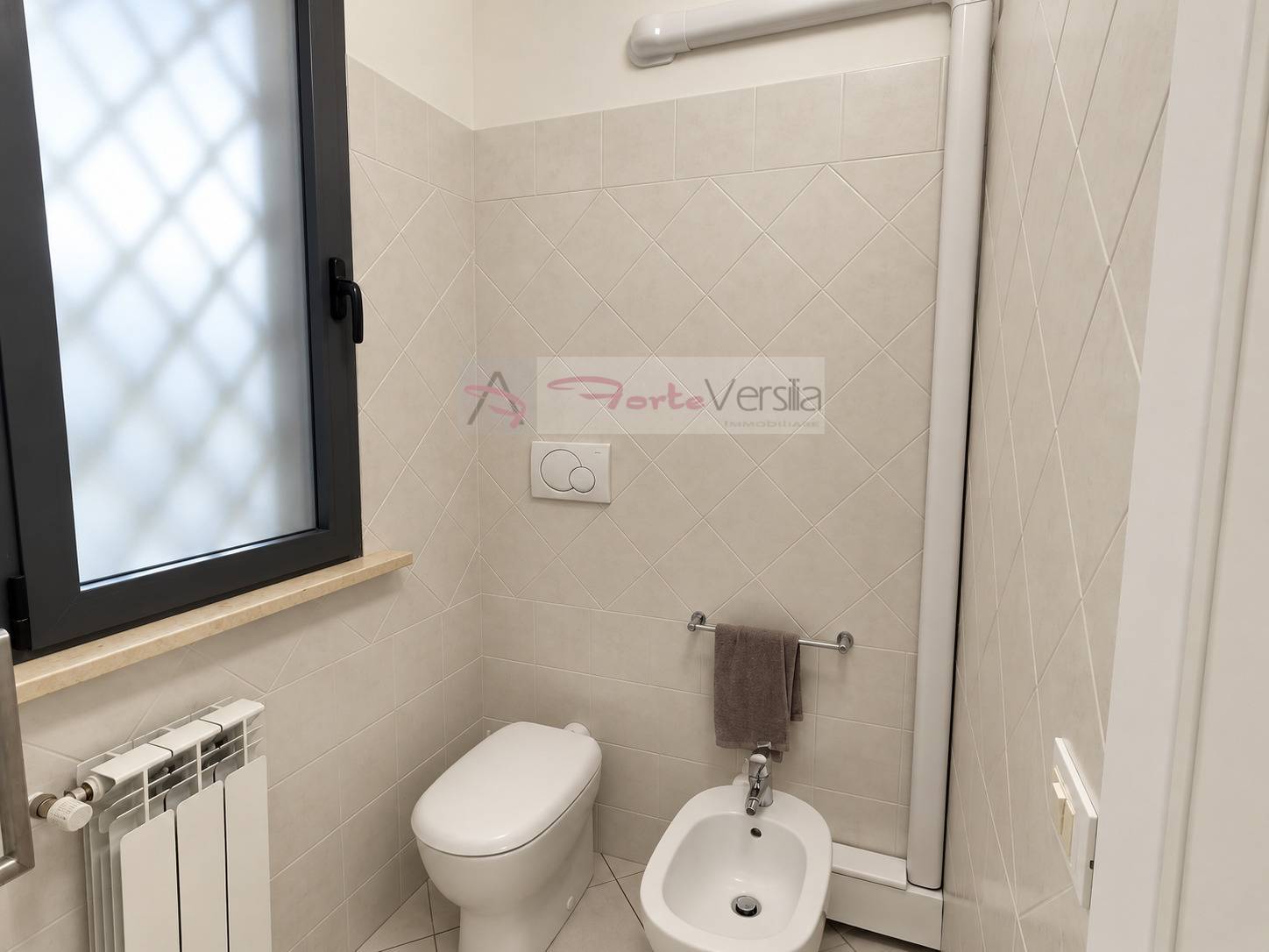 appartamento in vendita a Pietrasanta, Marina di Pietrasanta