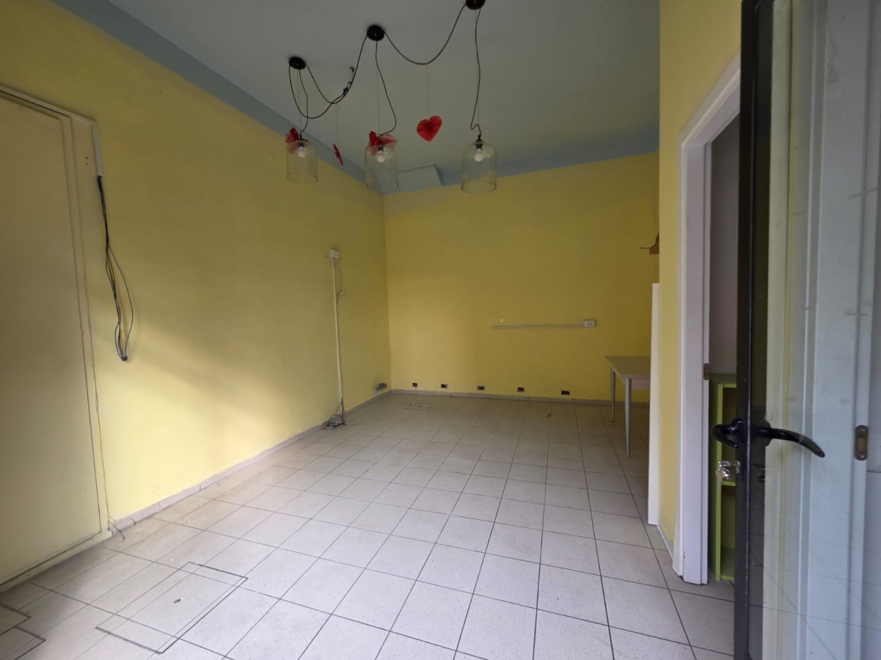 Negozio in affitto in carlo banelli, Trieste