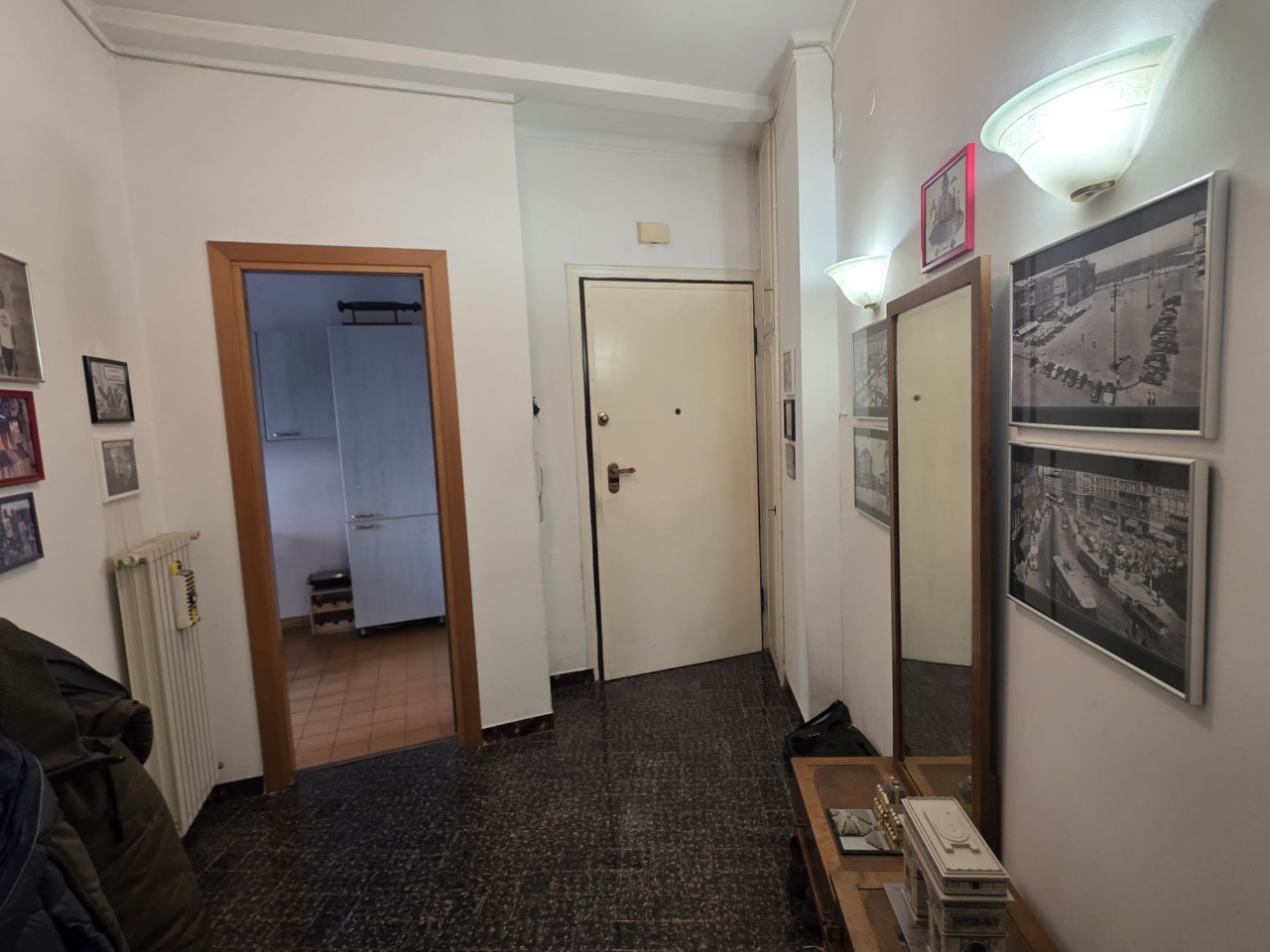 Trilocale in vendita in via cologna, Trieste