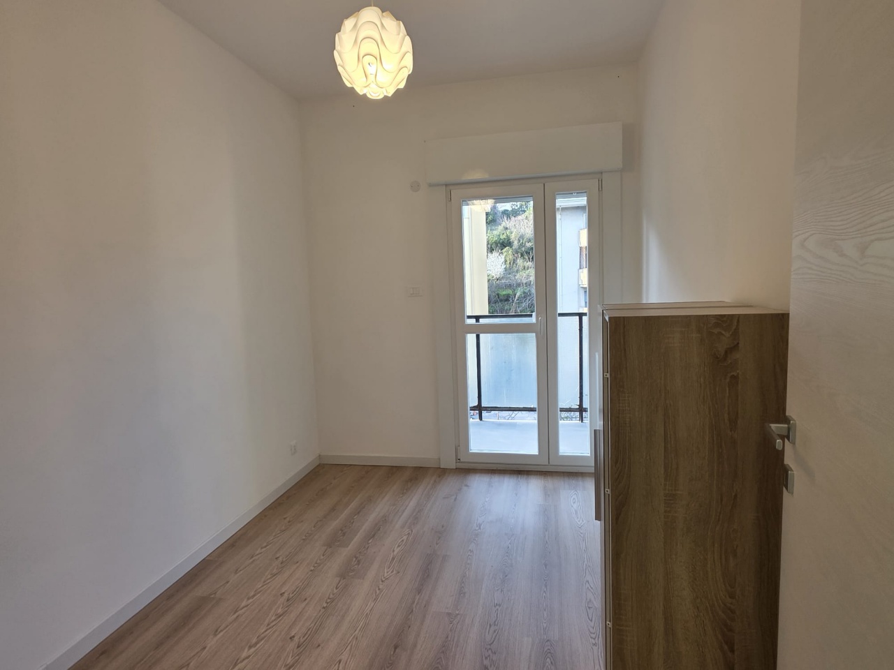 Trilocale arredato in affitto in via capodistria, Trieste