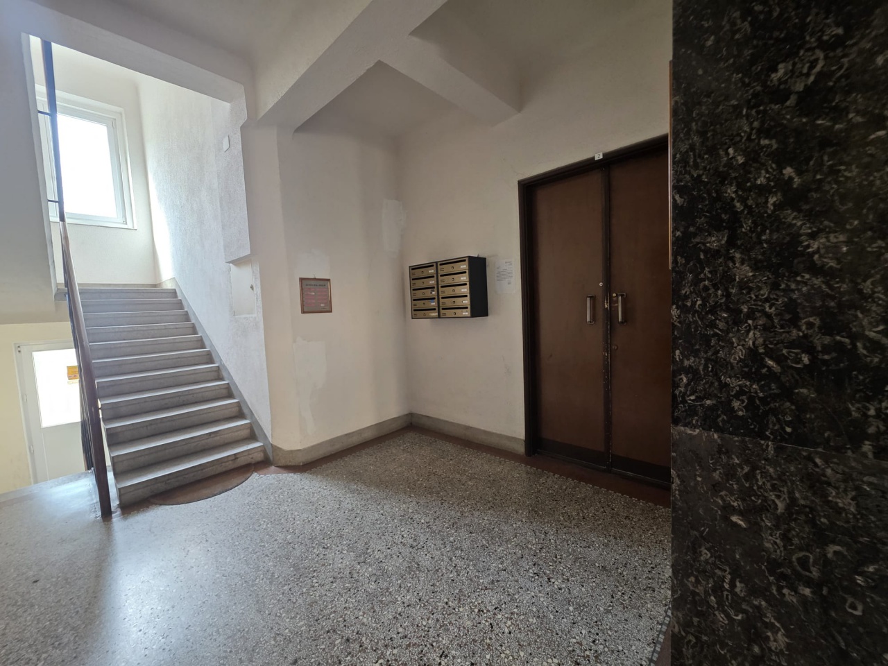 Trilocale in vendita in via donadoni, Trieste