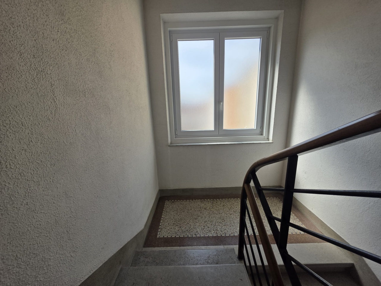 Trilocale in vendita in via donadoni, Trieste