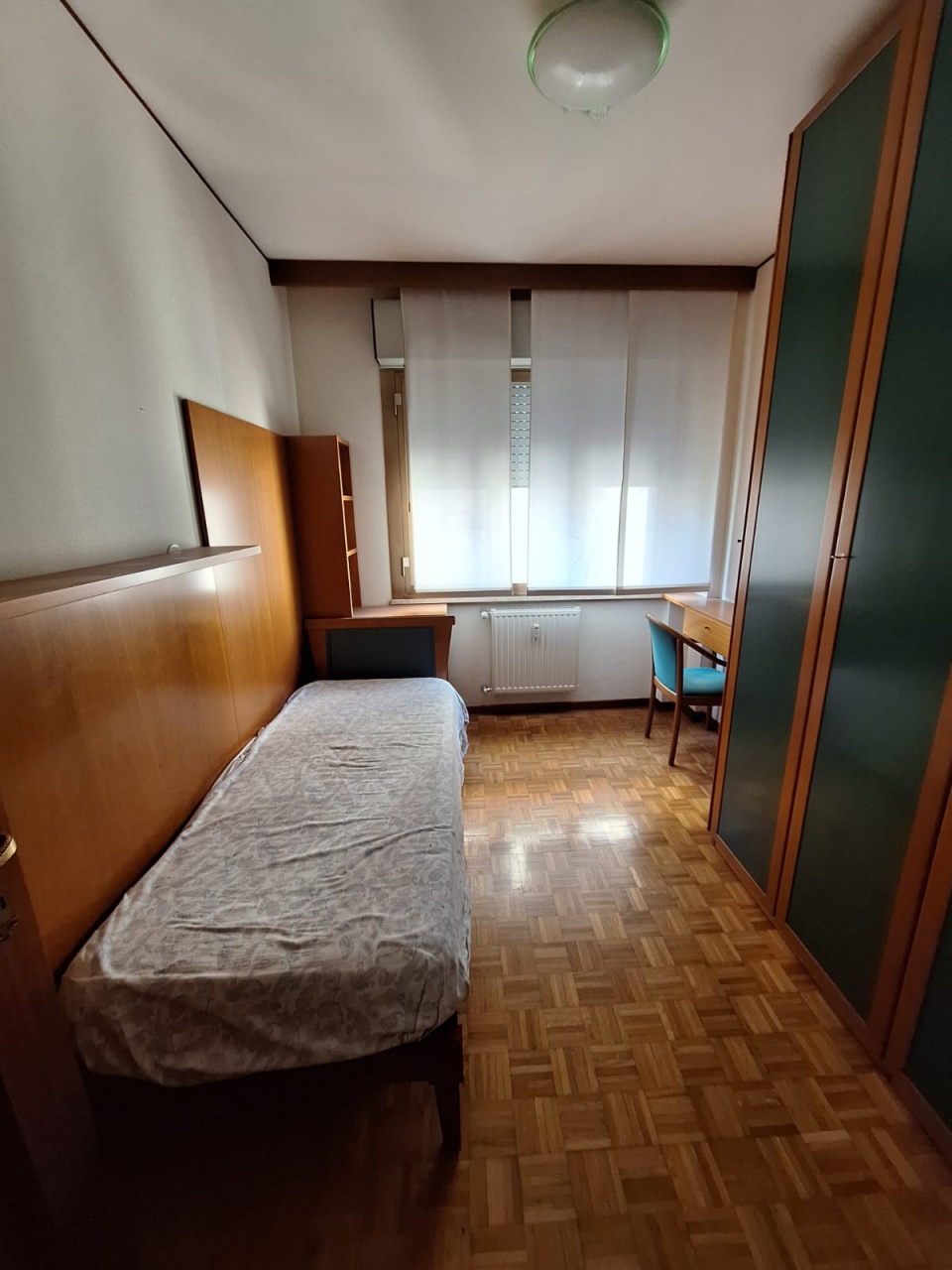 Trilocale con terrazzo in via dello sterpeto, Trieste