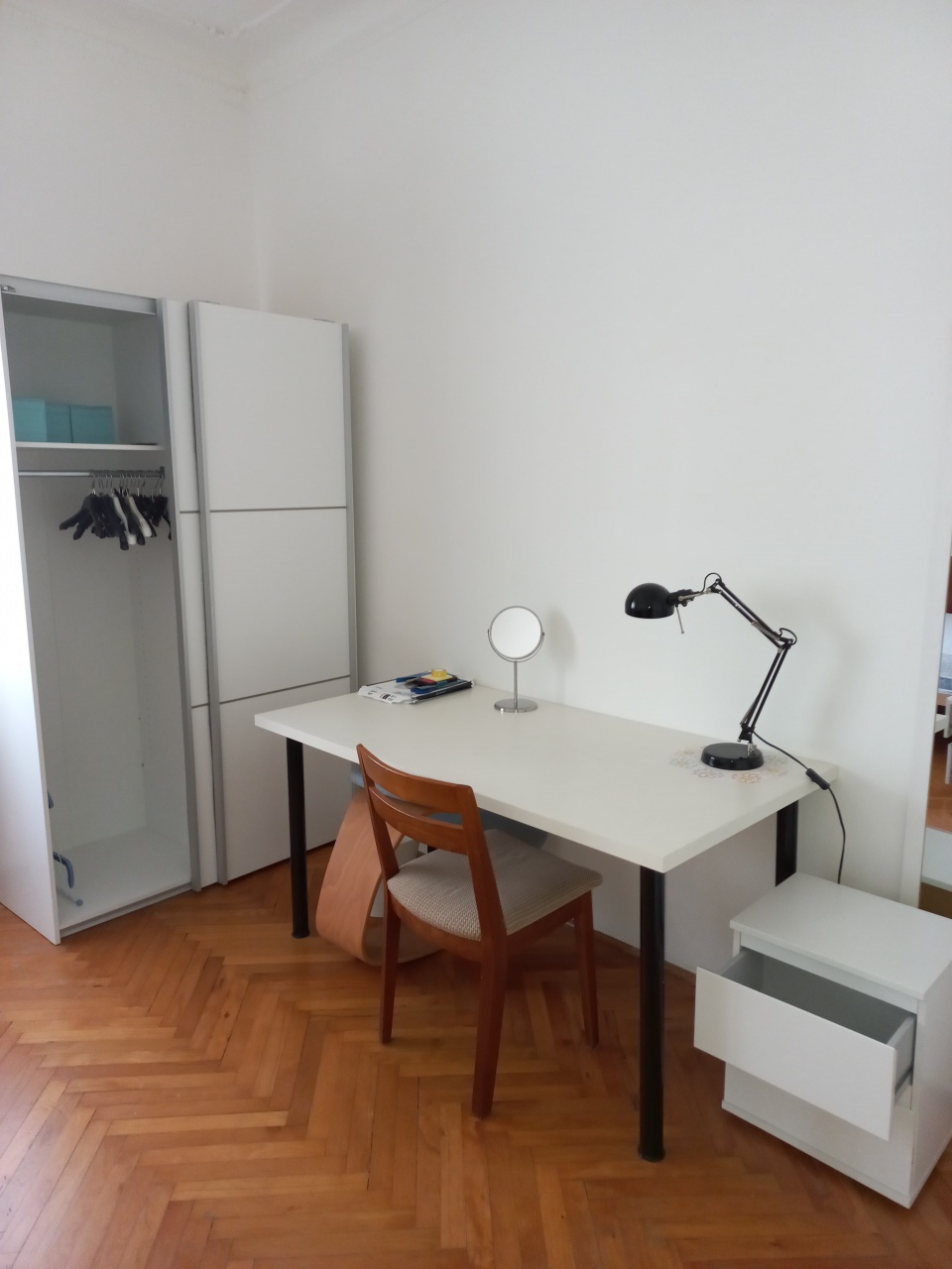 Trilocale arredato in affitto a Trieste