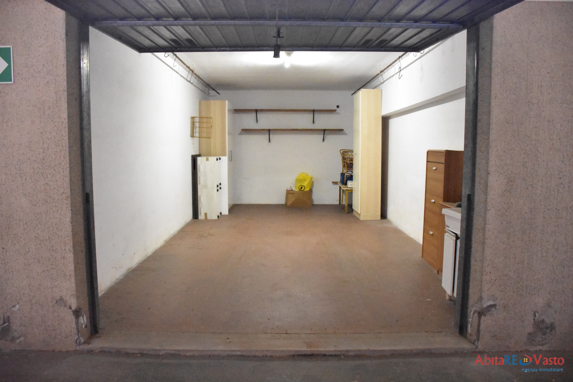 Box/Garage 29mq in vendita a Vasto