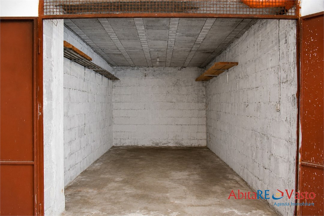 Box/Garage 18mq in affitto a Vasto