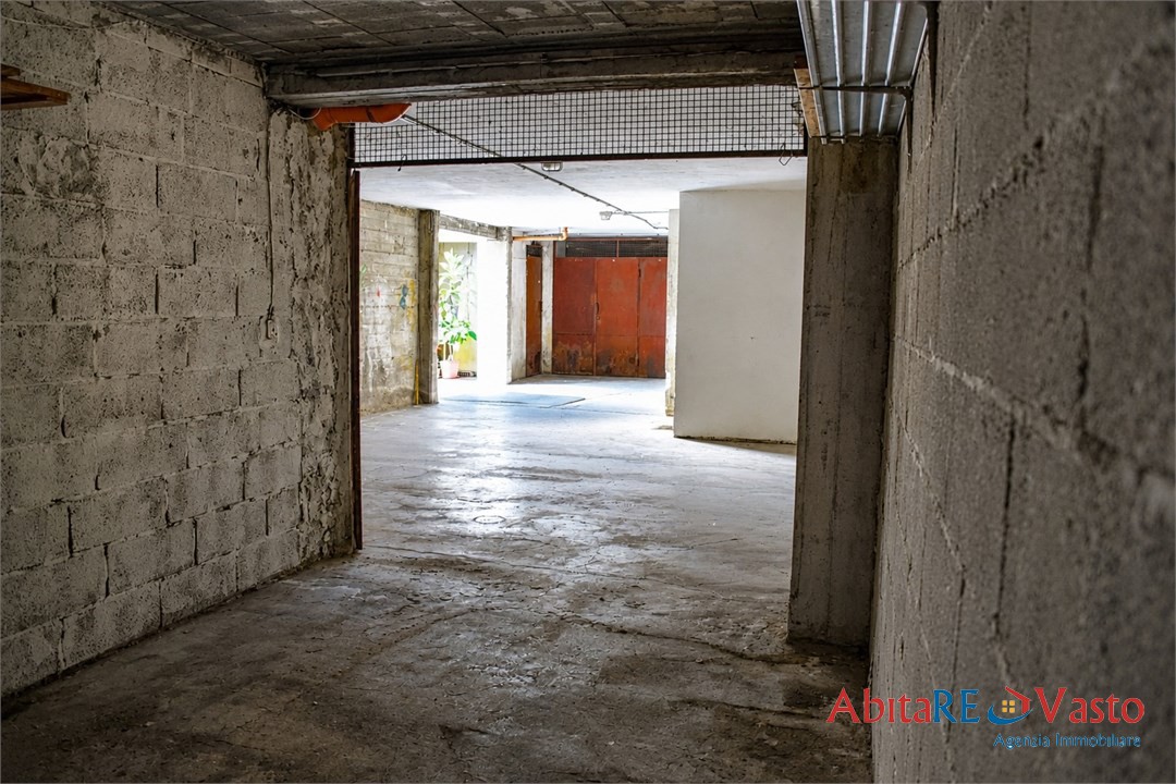 Box/Garage 18mq in affitto a Vasto