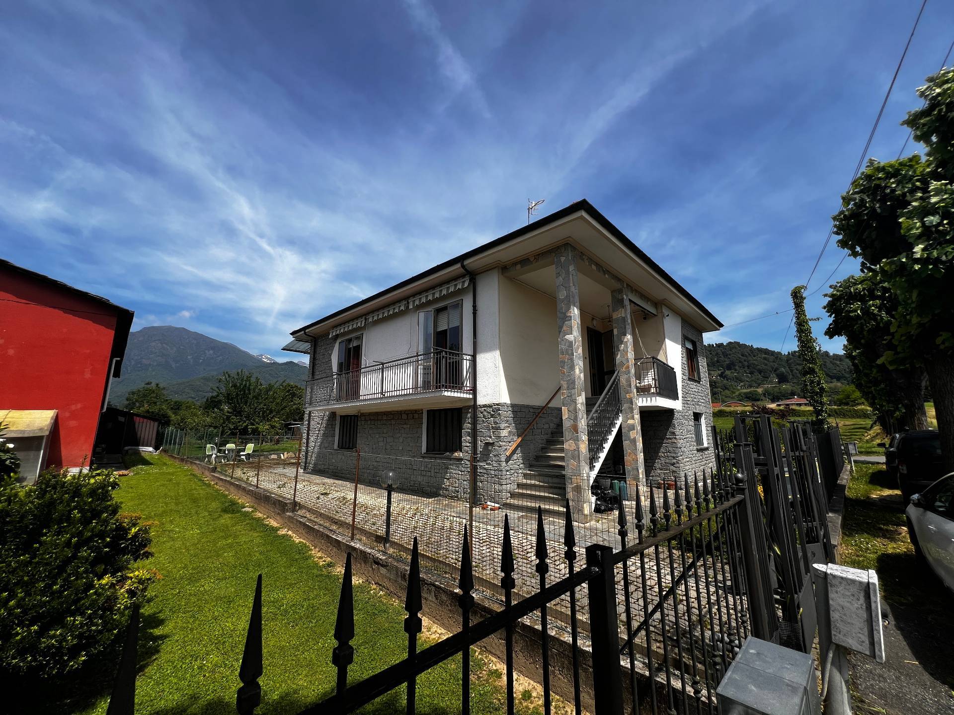 Villa in vendita a Luserna San Giovanni