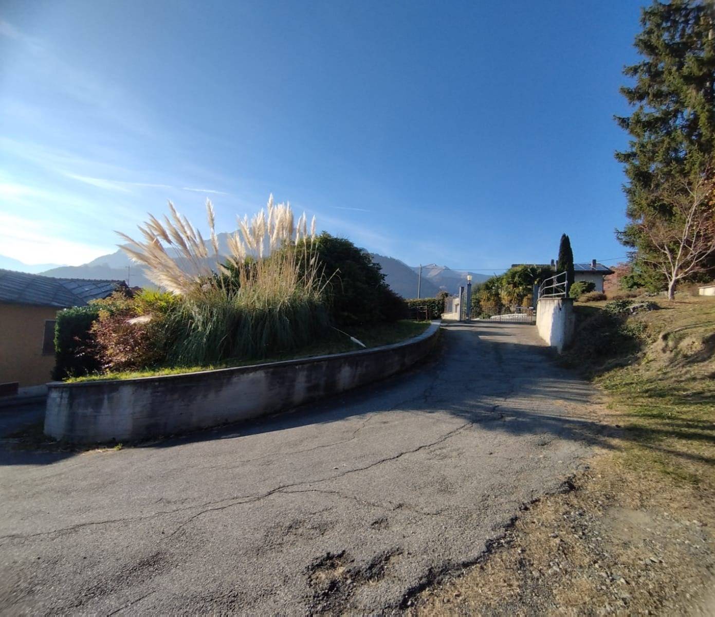 Appartamento in vendita a Angrogna