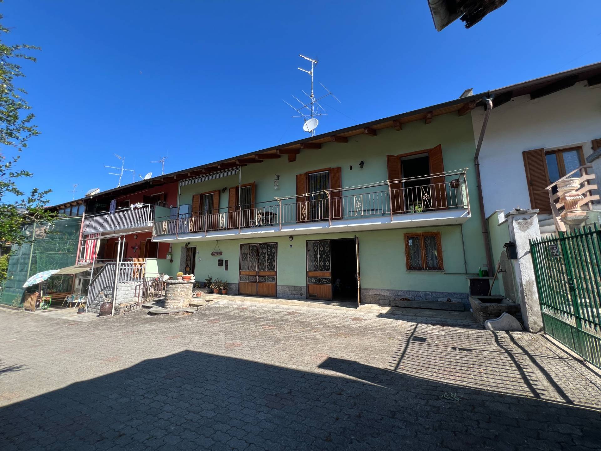 Porzione di casa in vendita a Luserna San Giovanni