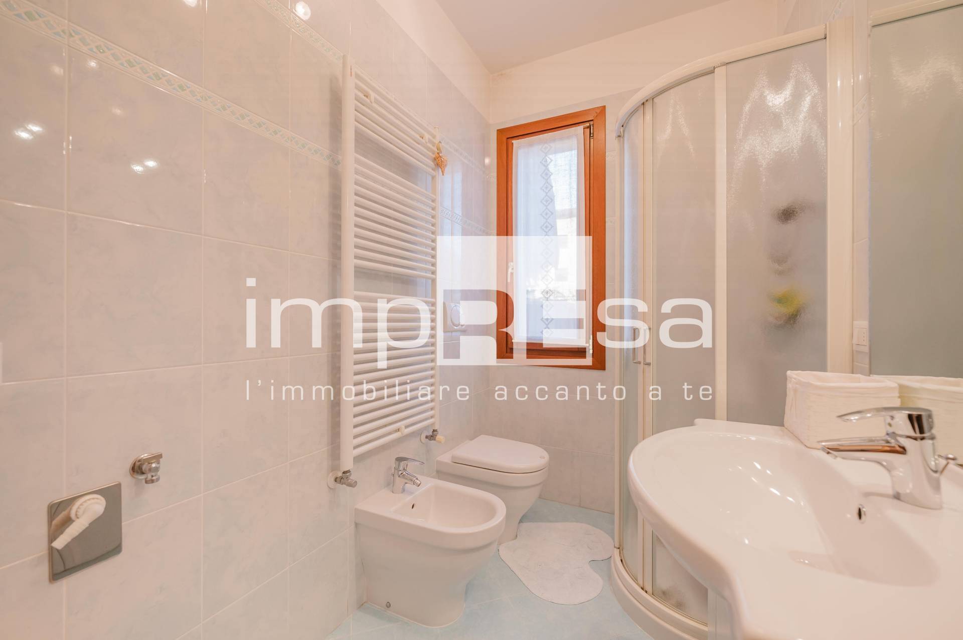 Abbinata/Bifamiliare in vendita a Villorba, Catena